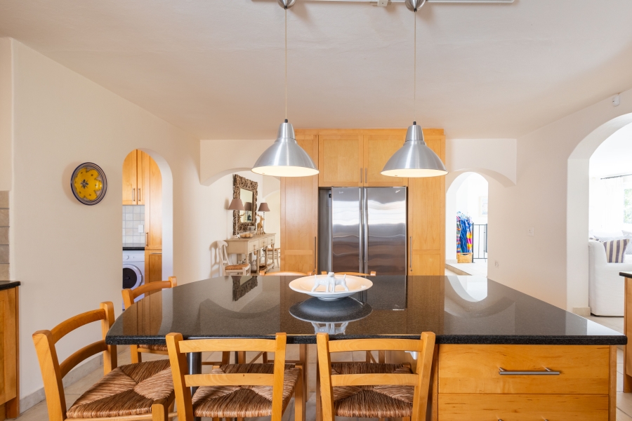 6 Bedroom Property for Sale in Lower Robberg Western Cape